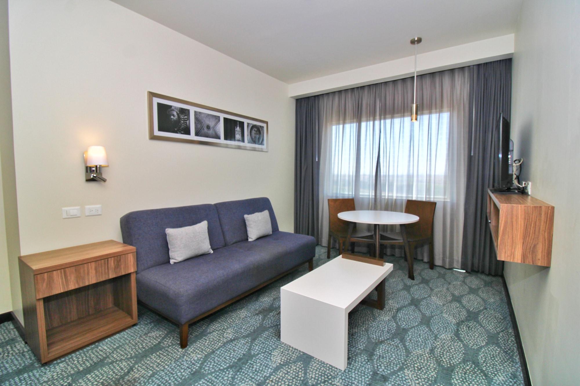 Hampton Inn & Suites By Hilton Salamanca Bajio Exteriér fotografie