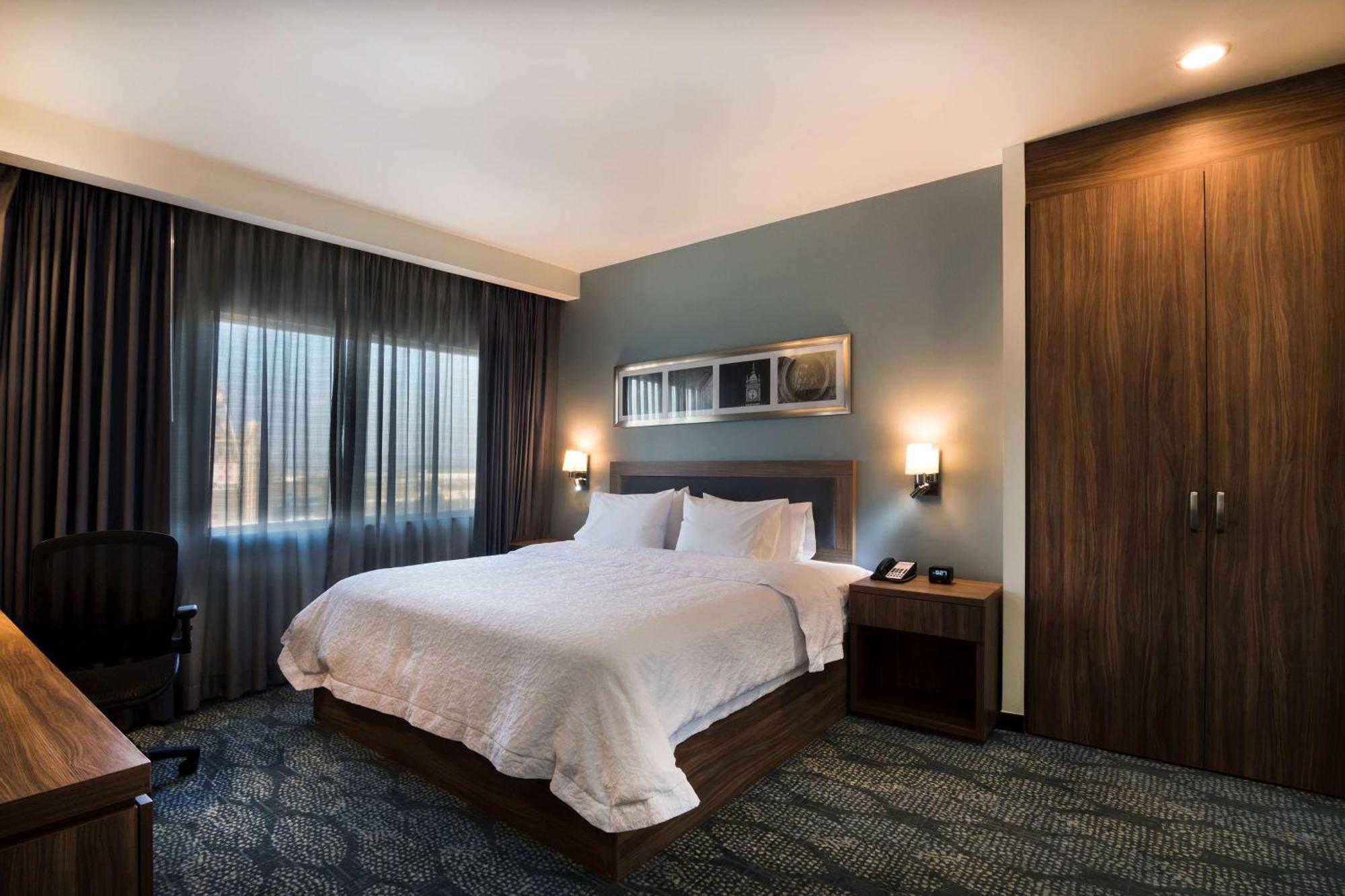 Hampton Inn & Suites By Hilton Salamanca Bajio Exteriér fotografie