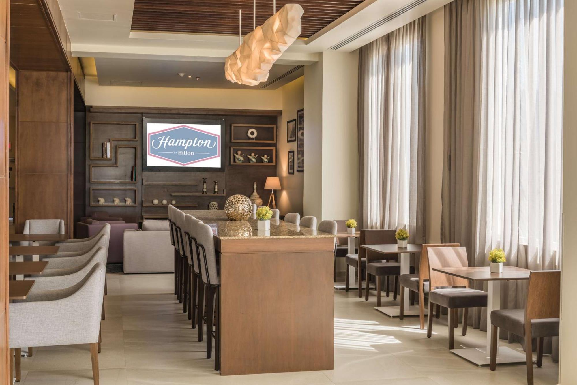 Hampton Inn & Suites By Hilton Salamanca Bajio Exteriér fotografie